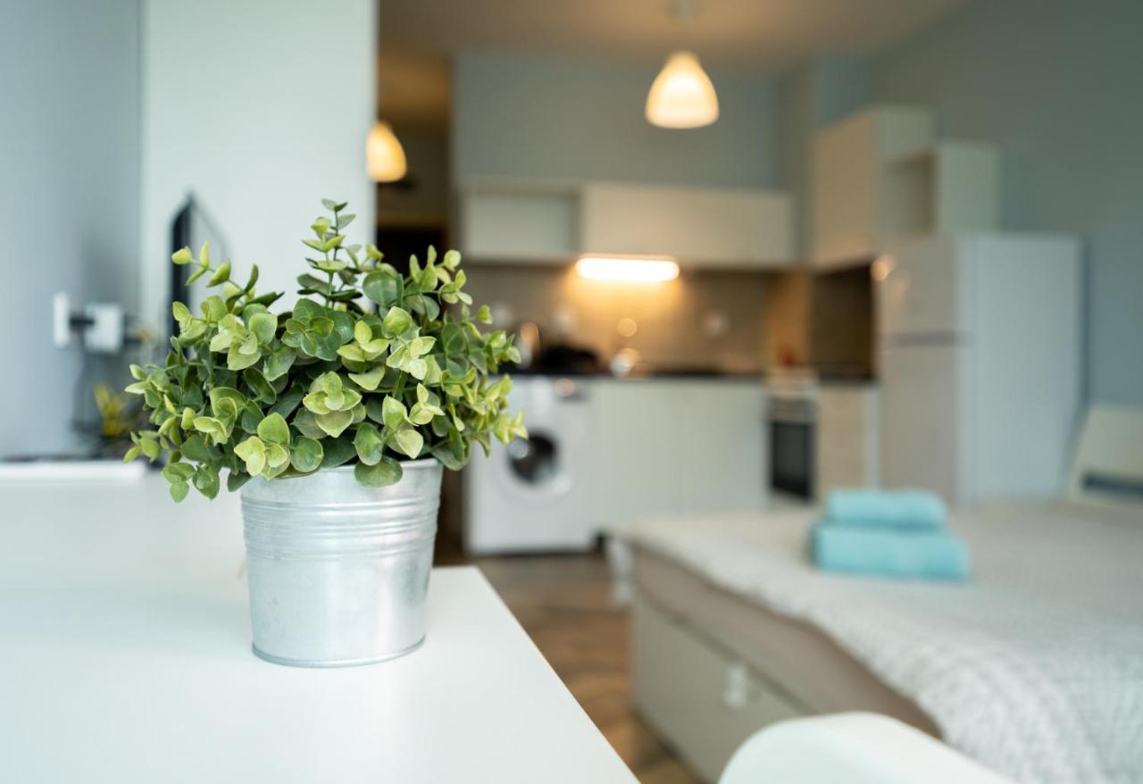 Cozy Little Apartment In Studentski Grad Sófia Exterior foto